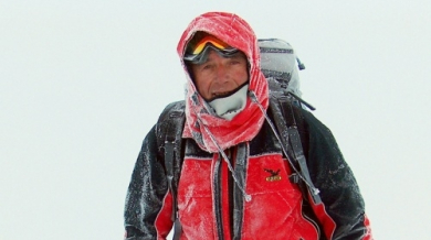 Алпинистът Дойчин Василев става на 66 години