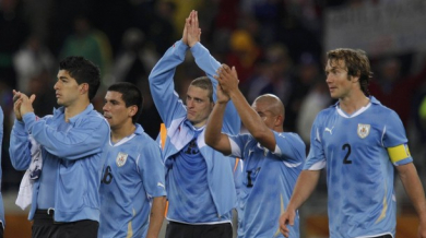 Обрали национали на Уругвай по време на мача с Франция