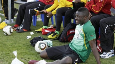 Съли Мунтари отстранен от националния отбор на Гана
