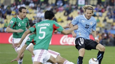 Мексико - Уругвай 0:1, мачът по минути
