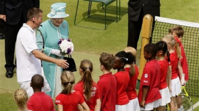 Кралицата за първи път на “Уимбълдън” от 33 години