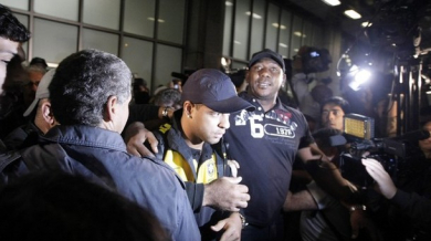 Полиция пази бразилците при завръщането им