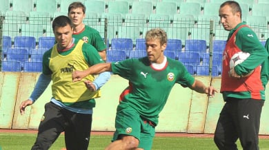 Стилиян Петров става на 31 години