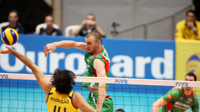 България се нуждае от още 3 точки, за да мине напред в Световната лига