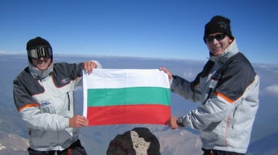 Български съдии покориха връх Елбрус 