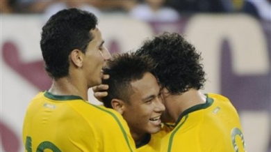 Бразилия с успех в първия мач при новия селекционер