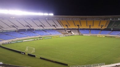 Затварят легендарния стадион “Маракана”
