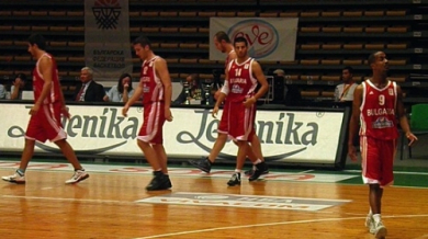 България на Европейското по баскетбол през задния вход