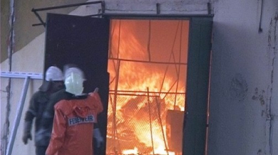 Уникален пожар изпепели спортна зала в Ботевград