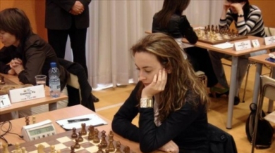 Мъжете и жените бият на шахматната Олимпиада