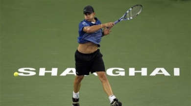 Анди Родик тръгна с победа в Шанхай