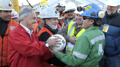 Бивш национал на Чили сред спасените миньори