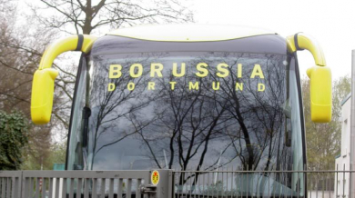 Фенове на Кьолн нападнаха автобуса на Борусия (Дортмунд)