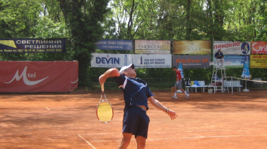 Грозданов на полуфинал в Анталия