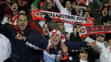 УЕФА наказа Севиля с 5000 евро