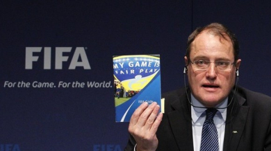 ФИФА изгони шестима заради корупция 