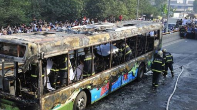 Запалиха автобус с фенове на ПАОК