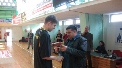 Арис спечели турнир в памет на Иван Андреев
