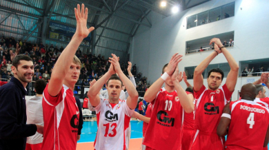 Волейболните герои от ЦСКА се прибраха в България