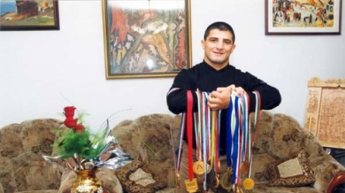 Армен Назарян навършва 37 години