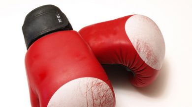 Арестуваха европейски шампион по бокс, ударил полицай