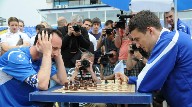 90-годишен участва в шахматния сблъсък между &quot;Левски&quot; и ЦСКА