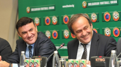 Платини уредил гласовете за избора на Боби в Изпълкома на УЕФА