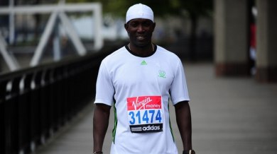 Футболната легенда Дуайт Йорк пробяга лондонския маратон