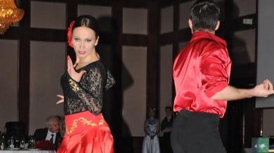 Жени Раданова и Симона Пейчева танцуваха в помощ на деца