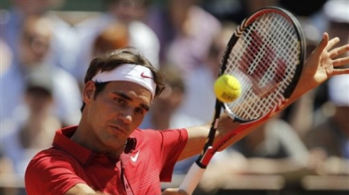 Федерер тръгна с успех на старта на “Ролан Гарос”