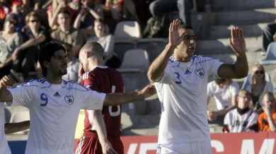 Израел съхрани шансове за Евро 2012 след успех в Латвия