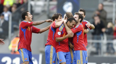 Испания на финал срещу Швейцария на Европейското за младежи