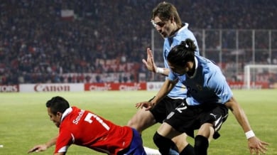 Уругвай и Чили не се победиха (ВИДЕО)