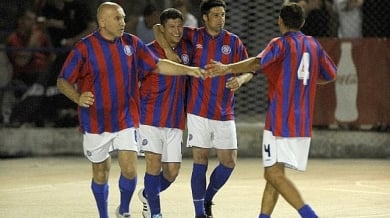 Хърватски фенове луднаха по Балъков, 3000 гледат мач с негово участие