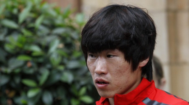 Парк Джи-Сунг преподписва за 2 години с Юнайтед
