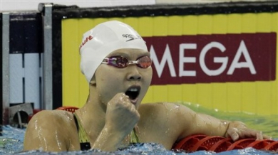 Китайка със световната титла на 100 метра гръб