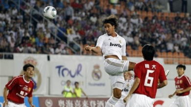 Реал (Мадрид) размаза китайци със 7:1 (ВИДЕО)