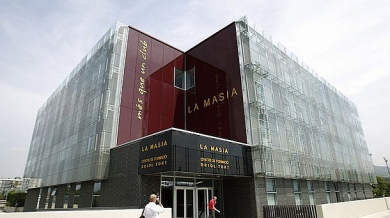 Барселона даде 11 милиона евро за модерна “Ла Масиа” - СНИМКИ
