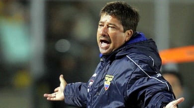 Треньорът на Колумбия подаде оставка заради хулиганската си проява 