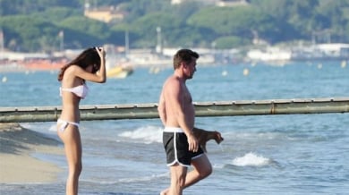 Вижте как Матеус се натиска с Йоана Тучинска на плажа - (ЕРОТИЧНИ СНИМКИ!)