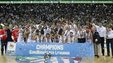 Испания европейски шампион по баскетбол, би Франция на финала