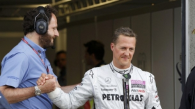 Шумахер прогнозира тежки времена за Фетел
