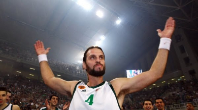 Фрагискос Алвертис: Младенов е легенда на европейския баскетбол