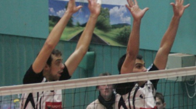 Волейболистите на Славия с втора победа в Добрич