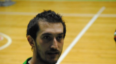 Наш волейболист дебютира в Гърция с победа над Олимпиакос