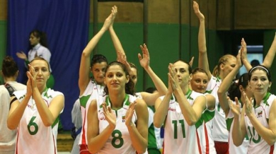 Абонданца поведе 11 състезателки за Азербайджан