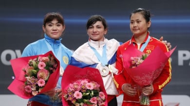 Рускиня със световен рекорд в щангите