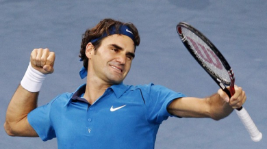 Федерер тръгна с успех на финалния Мастърс