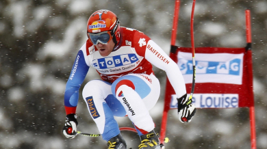 Дидие Кюш спечели първото спускане за сезона