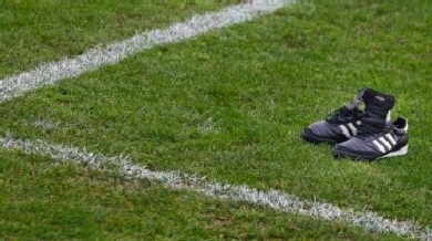 Международният футболен турнир в Сандански пред провал